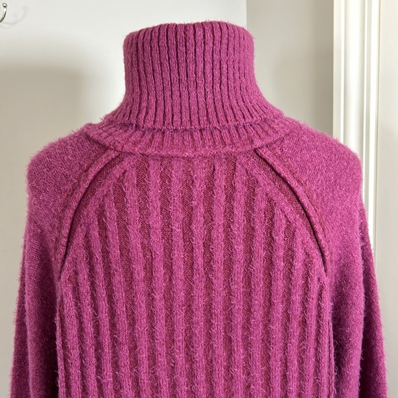 Free People Big City Turtleneck Sweater Mulberry Garnet Ribbed Oversized Sz XS - Picture 9 of 14